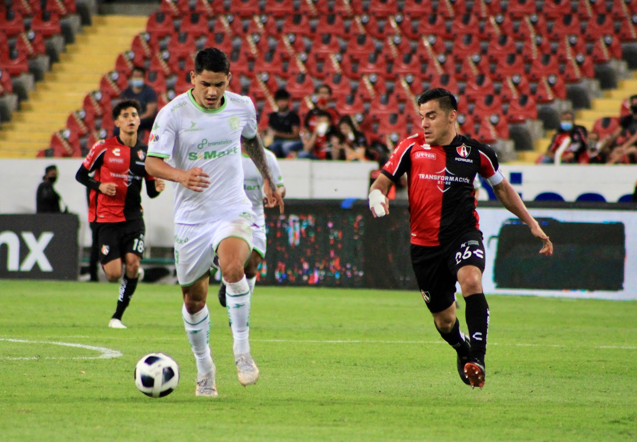El Toro Fernández  marca dos goles en su debut con Juárez